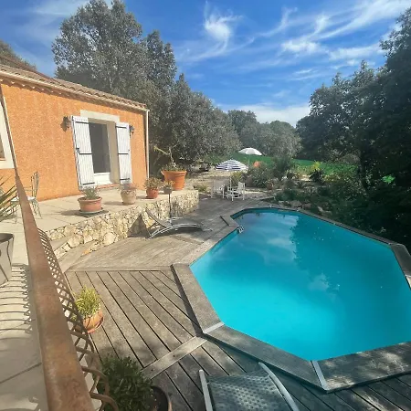 Le Calme De La Garrigue