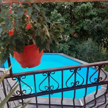 Nocleg ze śniadaniem Le Calme De La Garrigue Russan